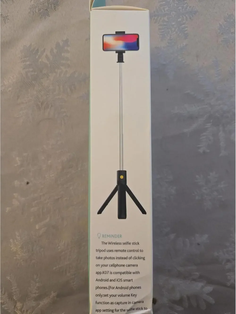 K07 Bluetooth Selfie Stick Integrated Tripod